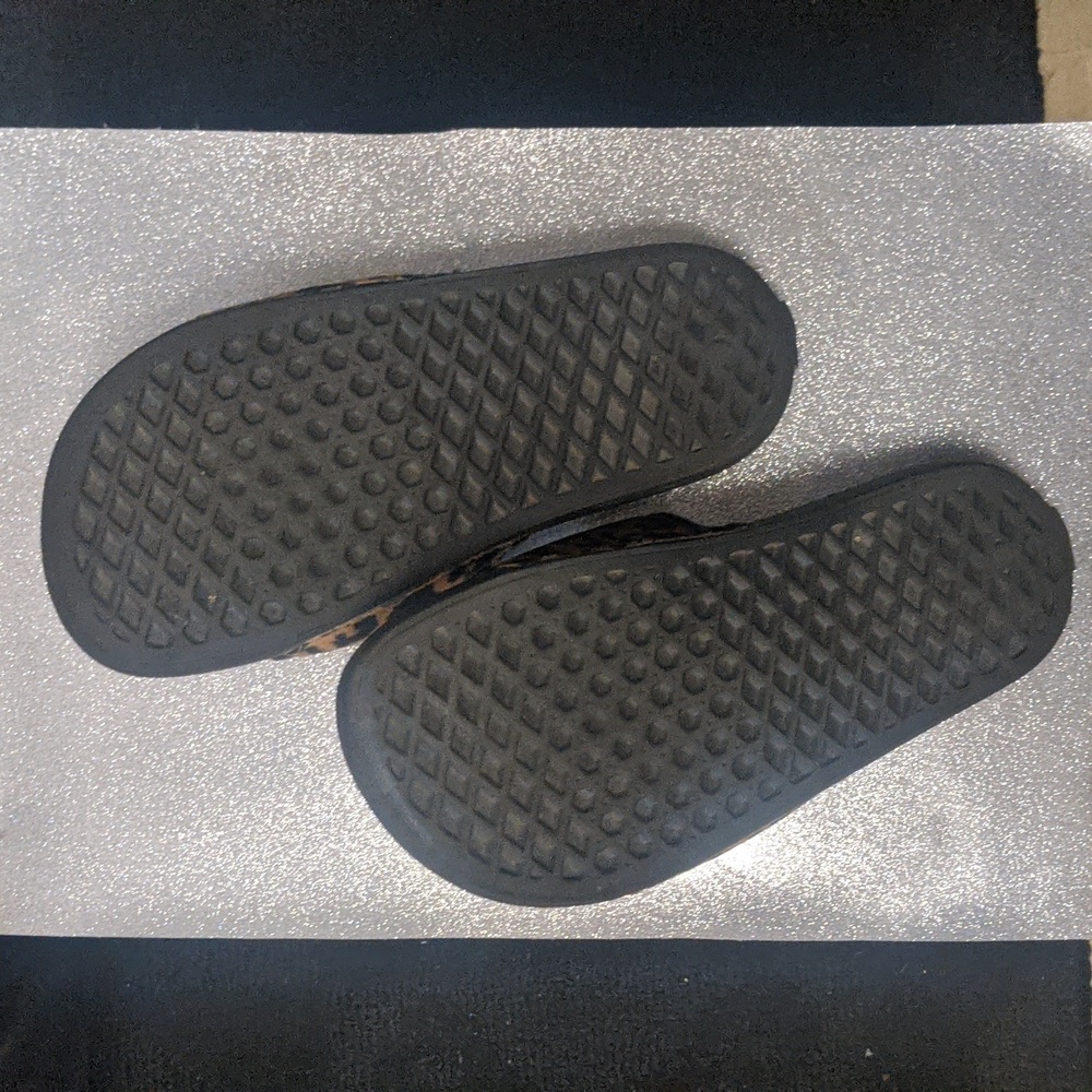 Vans Leopard Slides - Picture 2 of 3